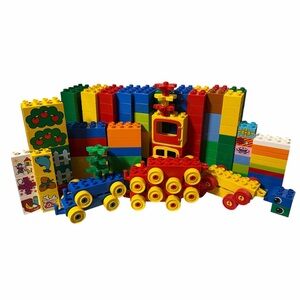 LEGO DUPLO Bundle 203 Pieces Assorted Lot Trains Windows Fence Apples Flowers